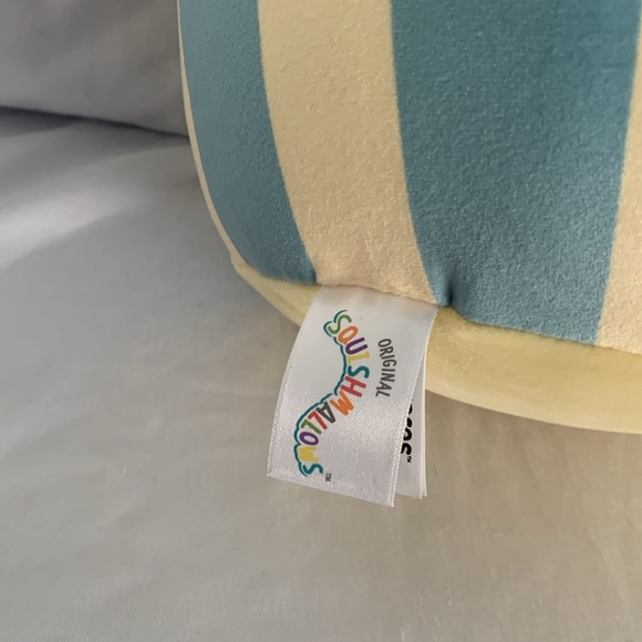 Squishmallows Yael - Chicken Nugget 11 Inch - Picture 3 of 8